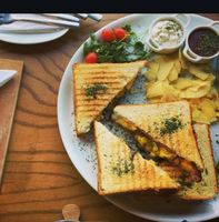 اسنک قارچ و پنیر